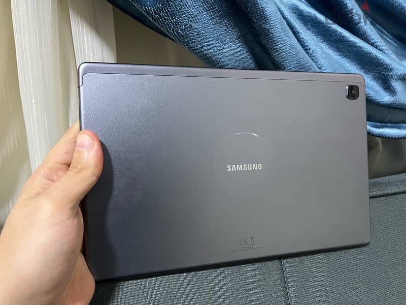 Samsung galaxy a7 tablet تابلت الثانوية العامة 4