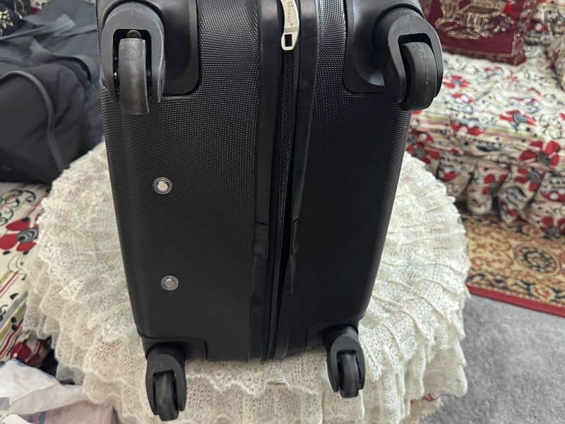 Senator Travel bag 24 Inch for sale - شنطة سفر سيناتور للبيع 24 انش، 1