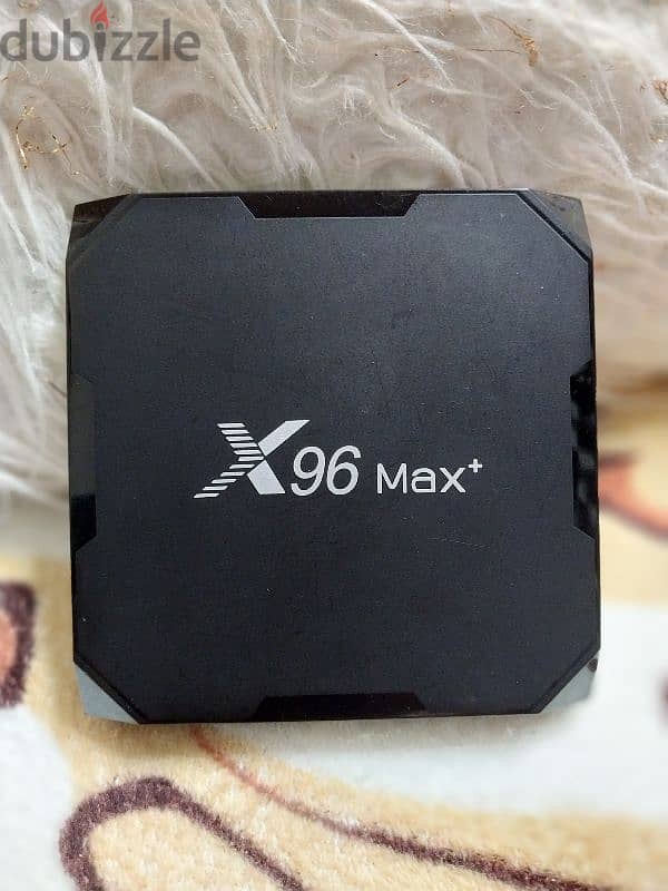 tv box تي في بوكس اندرويد ٤ جيجا رام مساحة ٣٢ جيجا 6