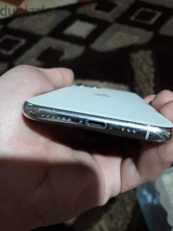 iPhone 11 Pro 2