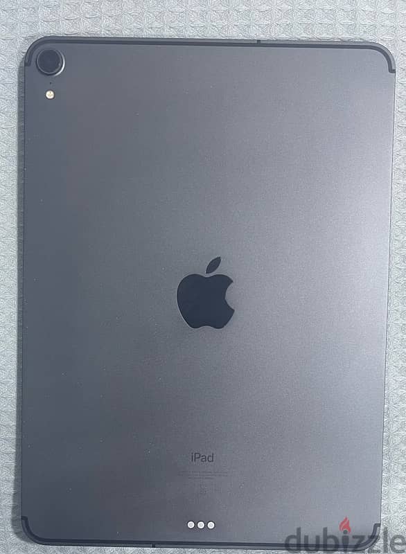 ipad pro 2019 like new cellular 11 inch 1