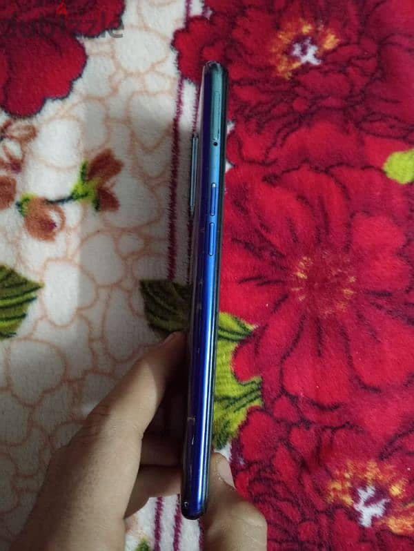 oppo Reno 3 pro 256 ram 8 0