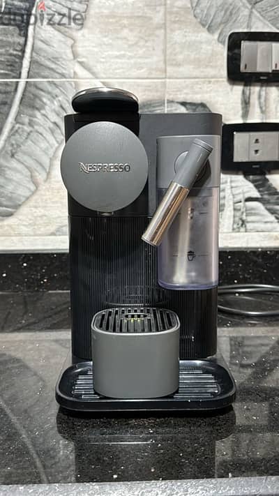 Nespresso Coffee Mahchine