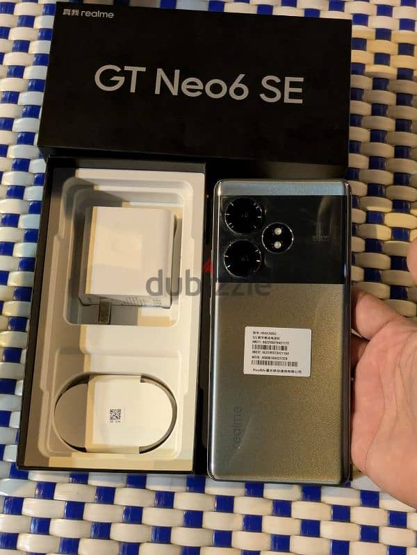 realme gt neo 6 se 512*16 زيروووو للبدل 4