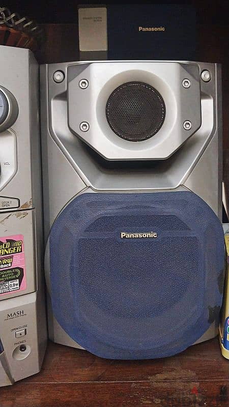 Panasonic CD Stereo System 2