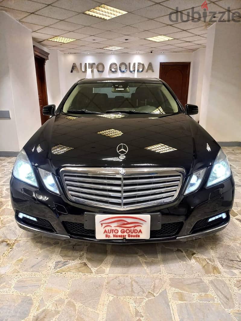 Mercedes-Benz E300 2010 W212  مرسيدس E300 ٢٠١٠ 0