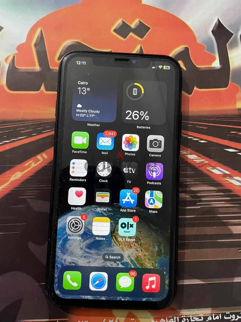 للبيع Iphone 11 0