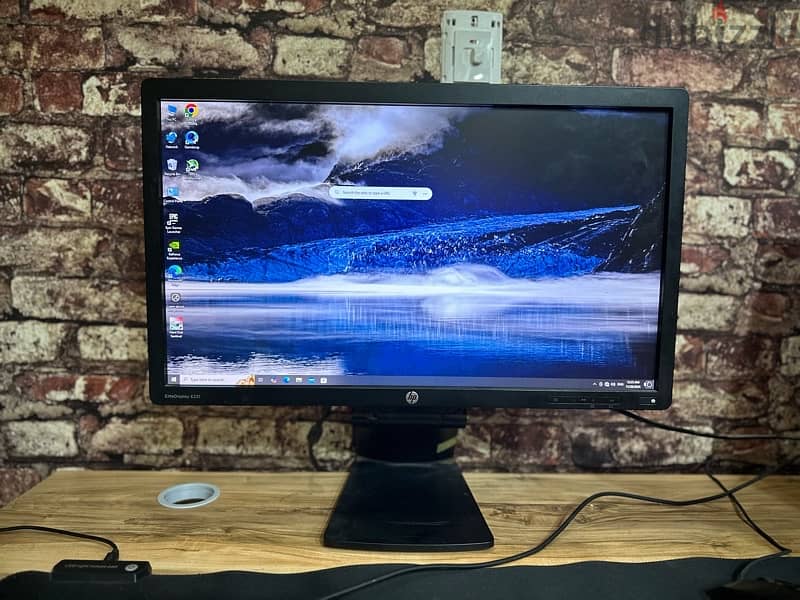 hp elitedisplay e231i IPs 1