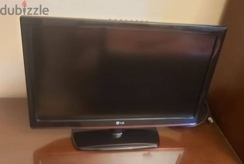 LG televison LCD HD 22" 0