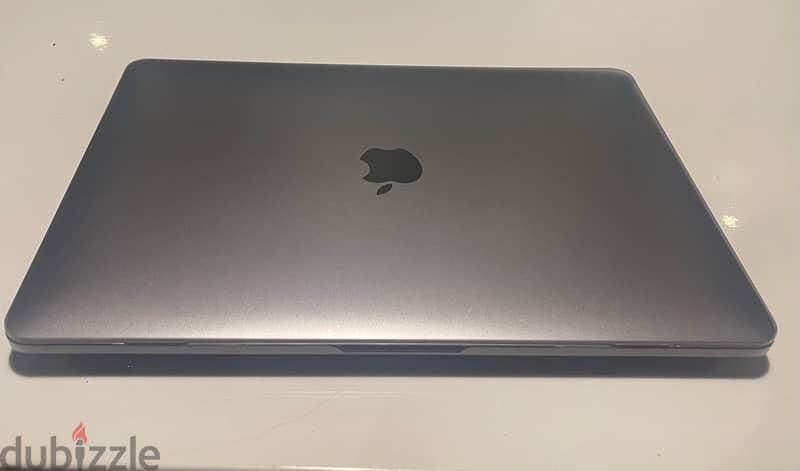 Apple MacBook Pro 2019 touch bar 8Mr 128 ssd 1