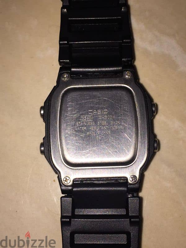 Casio 3240 W-800H stainless steel back 1