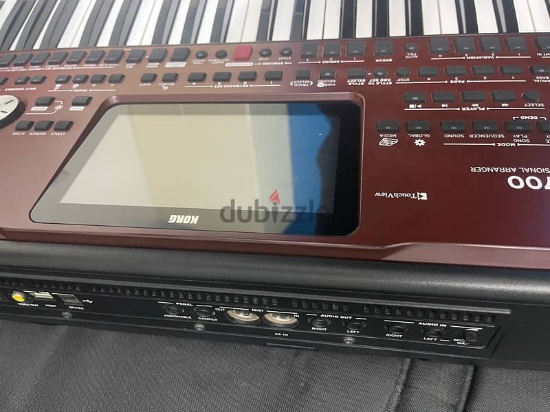 korg pa700 4