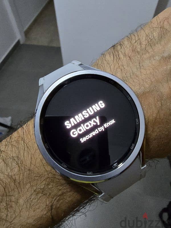 samsung watch classic 6 -47mmساعة سامسونج جديدة 4