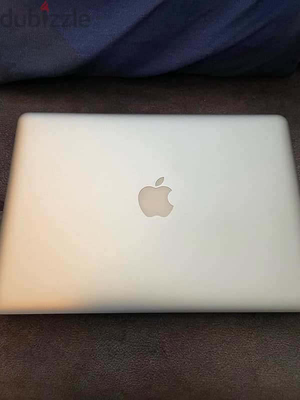 Apple Macbook Pro mid 2012 0