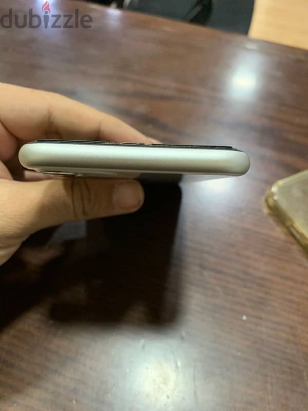 iphone 11 128 giga 5