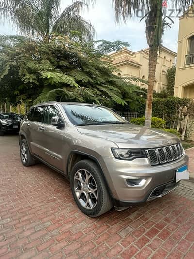 Jeep Grand Cherokee 2022