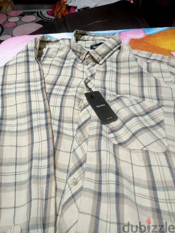 قميص bershka 3 xl 0