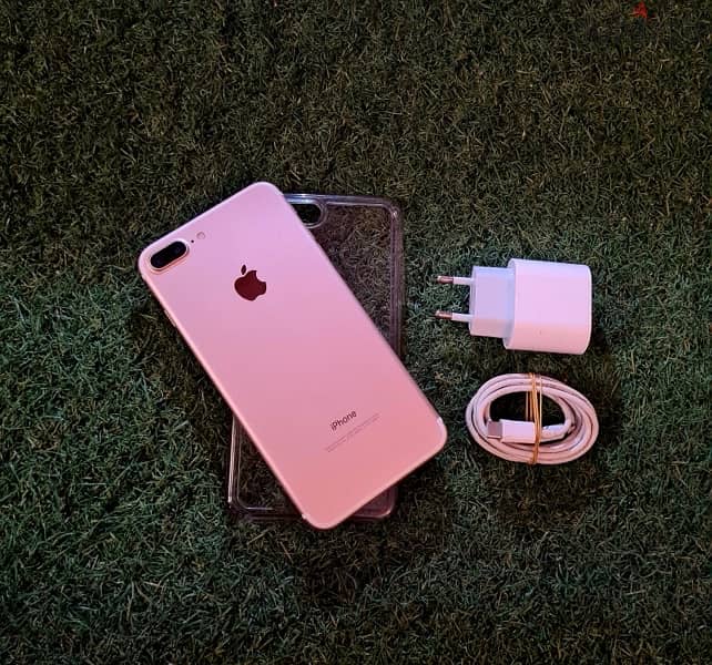 Iphone 7 Plus 32 | ايفون ٧ بلس روز جولد بحاله ممتازه 0