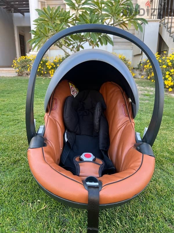 Mima Car Seat 6