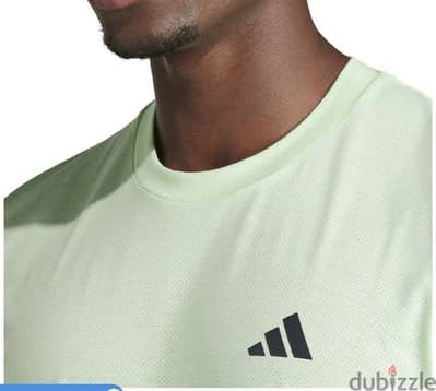 Adidas Training Essentials Comfort Training T-Shirt (medium size)