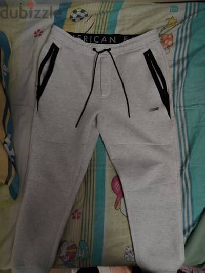 American eagle sweatpants