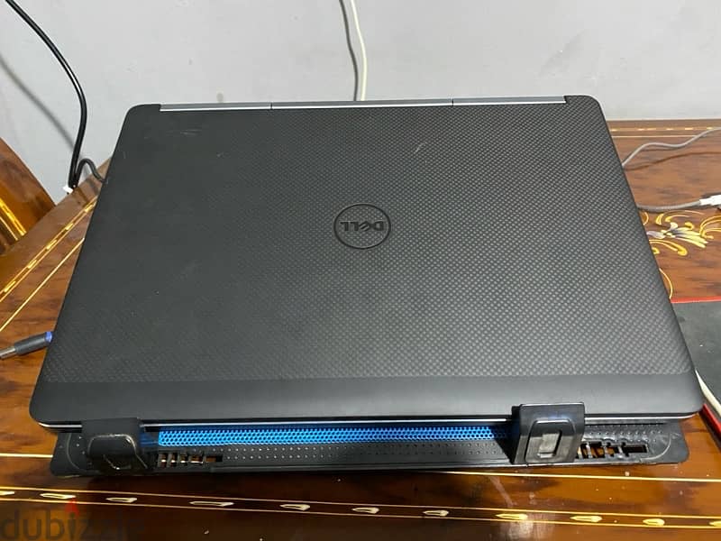 dell precision 7520 1