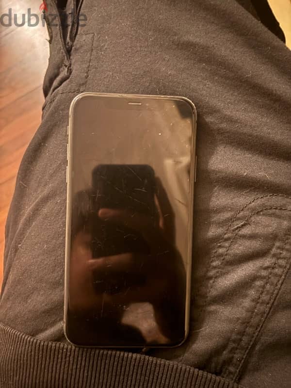 IPhone 11 65GB 4