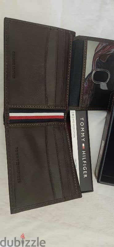 tommy hilfiger original (محفظه (محافظ رجالى 6