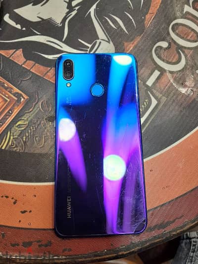 HUAWEI nova 3i