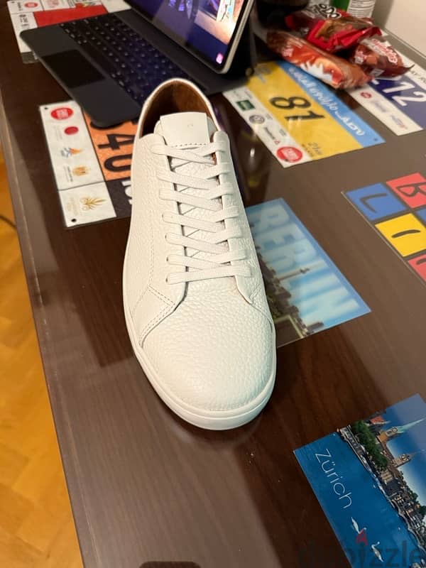 Vince Men Sneakers (New) 3