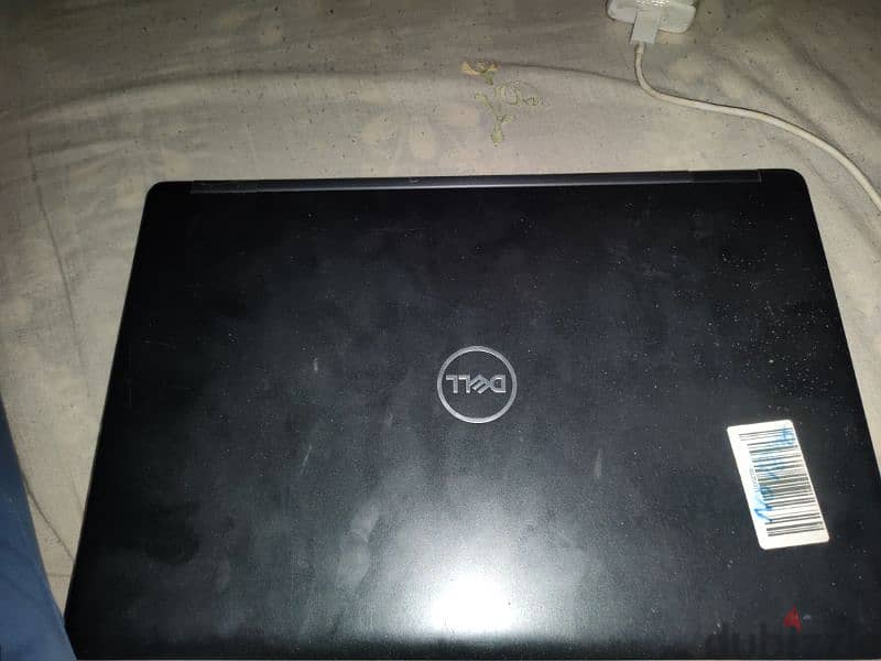 Dell Latitude 5590 2