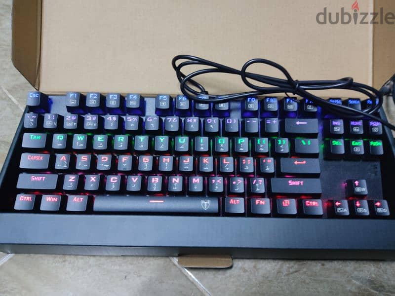 T-DAGGER TGK313 Gaming Mechanical Keyboard Rainbow LED (Red Switch) 2