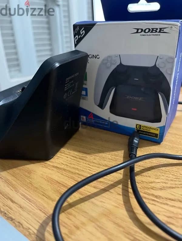 PS5 charger 1