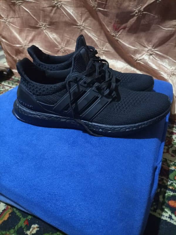 adidas. . ULTRA BOOST. . orginal Siz 45/1/3 8