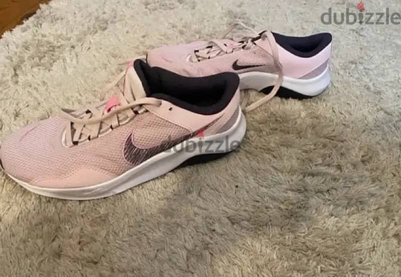 NIKE essential Pink Women Shoes 4