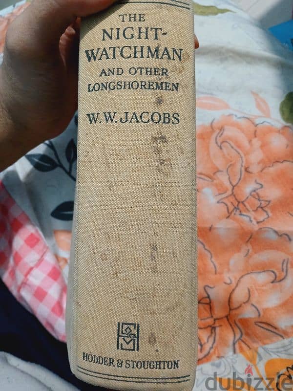 كتاب روايات The Night Watchman قديم جدا 1932 3