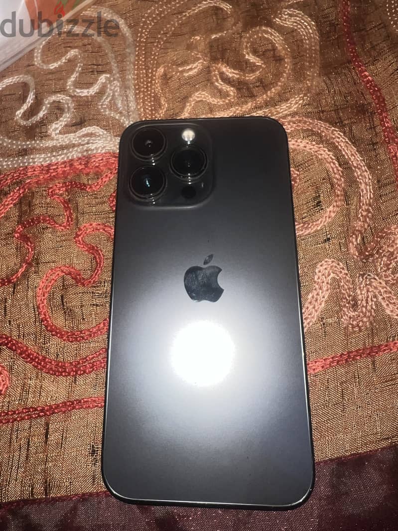 iphone 13 pro-black 2