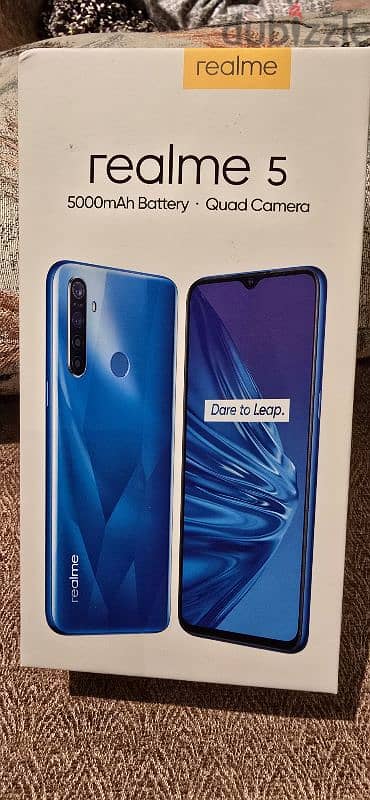 Realme 5  اللون الموف الغامق المميز حالة نادرة