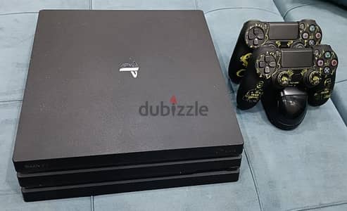 ١٥ لعبه ps4 pro 1 TB