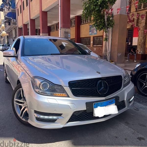 Mercedes-Benz C180 2014 0