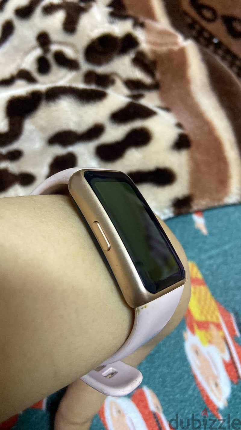 Huawei band 6 smartwatch 4