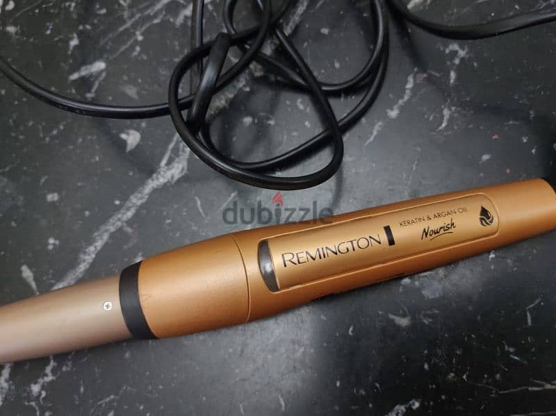 Hair curler ماركه Remingtonn 1