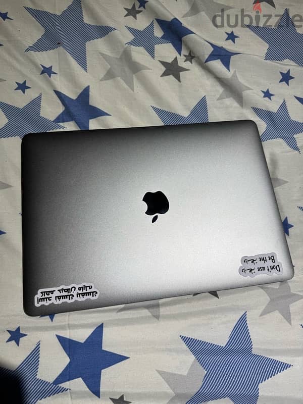 macbook pro 2