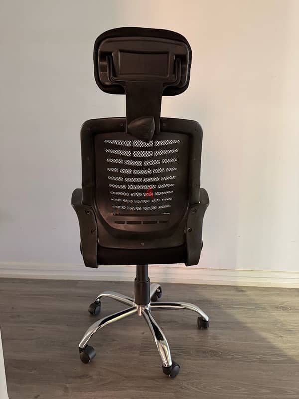 adjustable office chair - كرسي مكتب 3