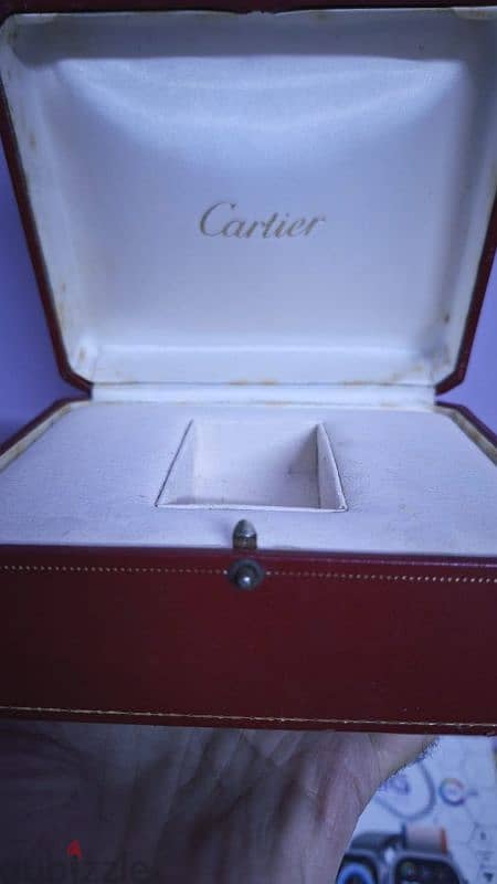 علبة ساعة Cartier  أصلية 3