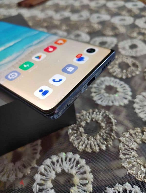 vivo v27 5g للبيع او البدل باقل 2