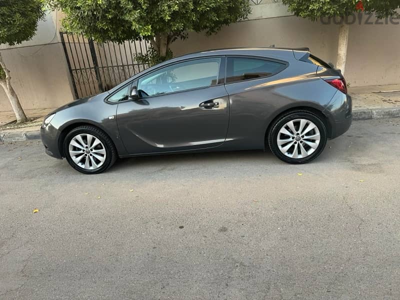 Opel Astra 2013 0