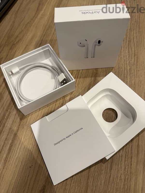 Airpods 2nd generation with wireless charging case 0