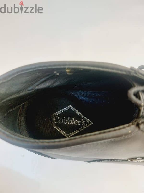 Cobbler's shoes size:43 2