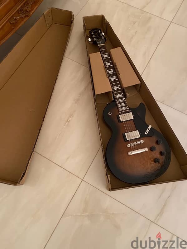 Electric Guitar Les paul Epiphone studio Smokehouse burst 3